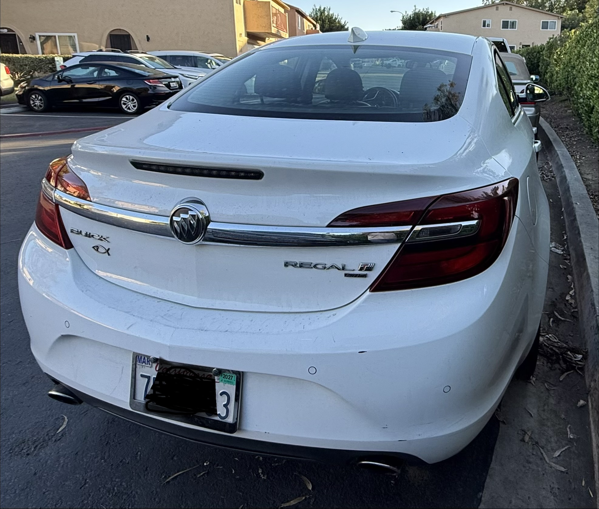 Used 2016 Buick Regal Premium AWD/4WD image 8