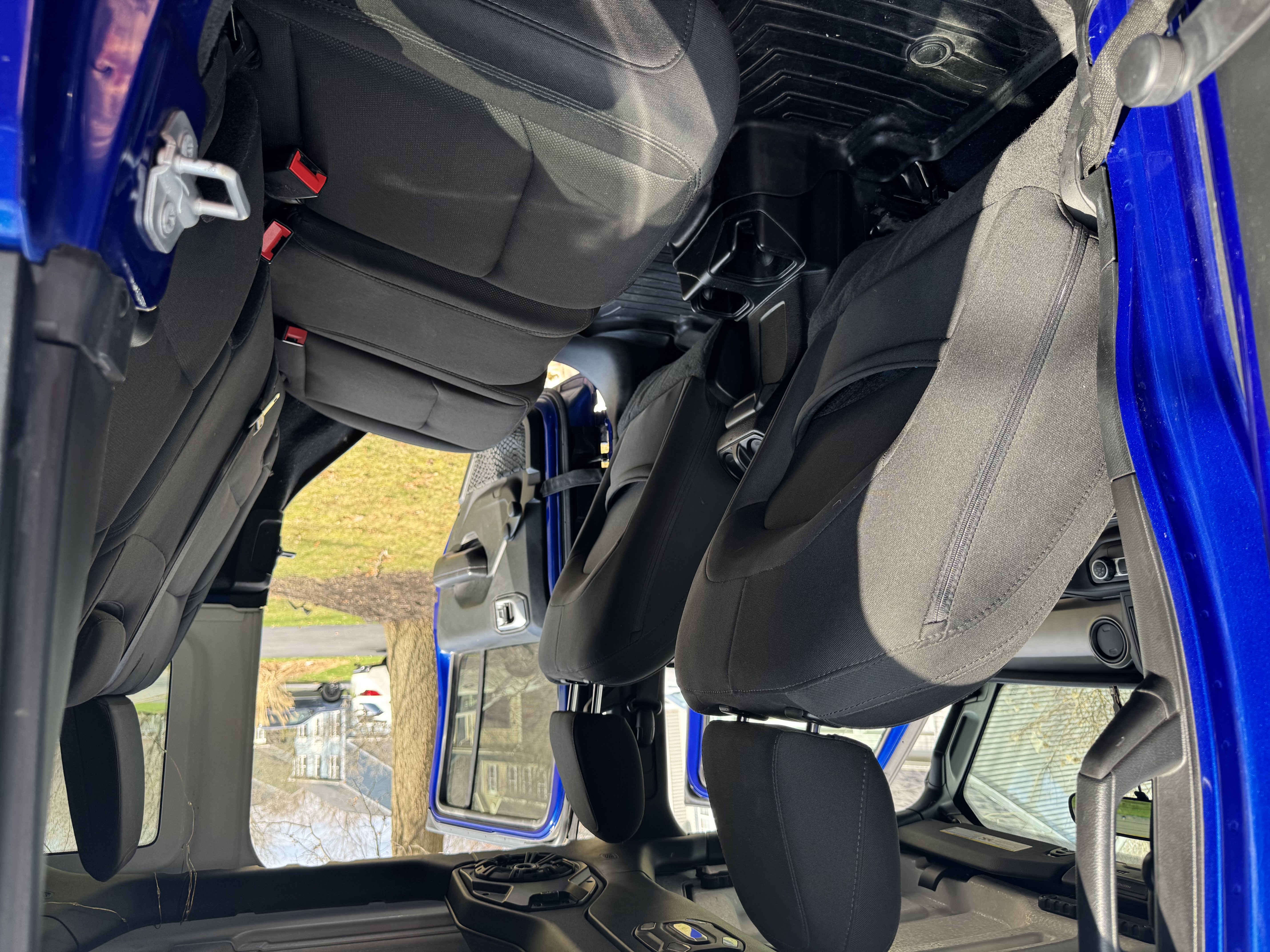 Used 2018 Jeep Wrangler Unlimited Sport AWD/4WD image 17