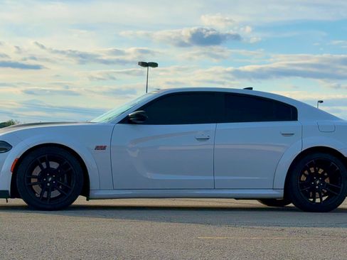 Used 2023 Dodge Charger Scat Pack RWD image 3