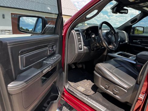 Used 2018 RAM 1500 Limited AWD/4WD image 11