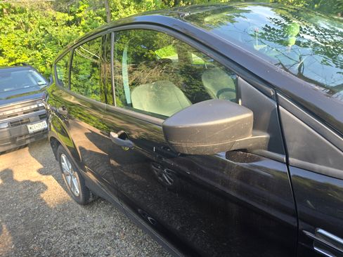 Used 2019 Ford Escape S FWD image 14