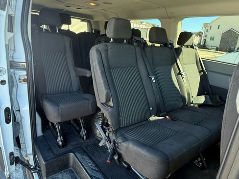 Used 2017 Ford Transit 350 XLT image 14