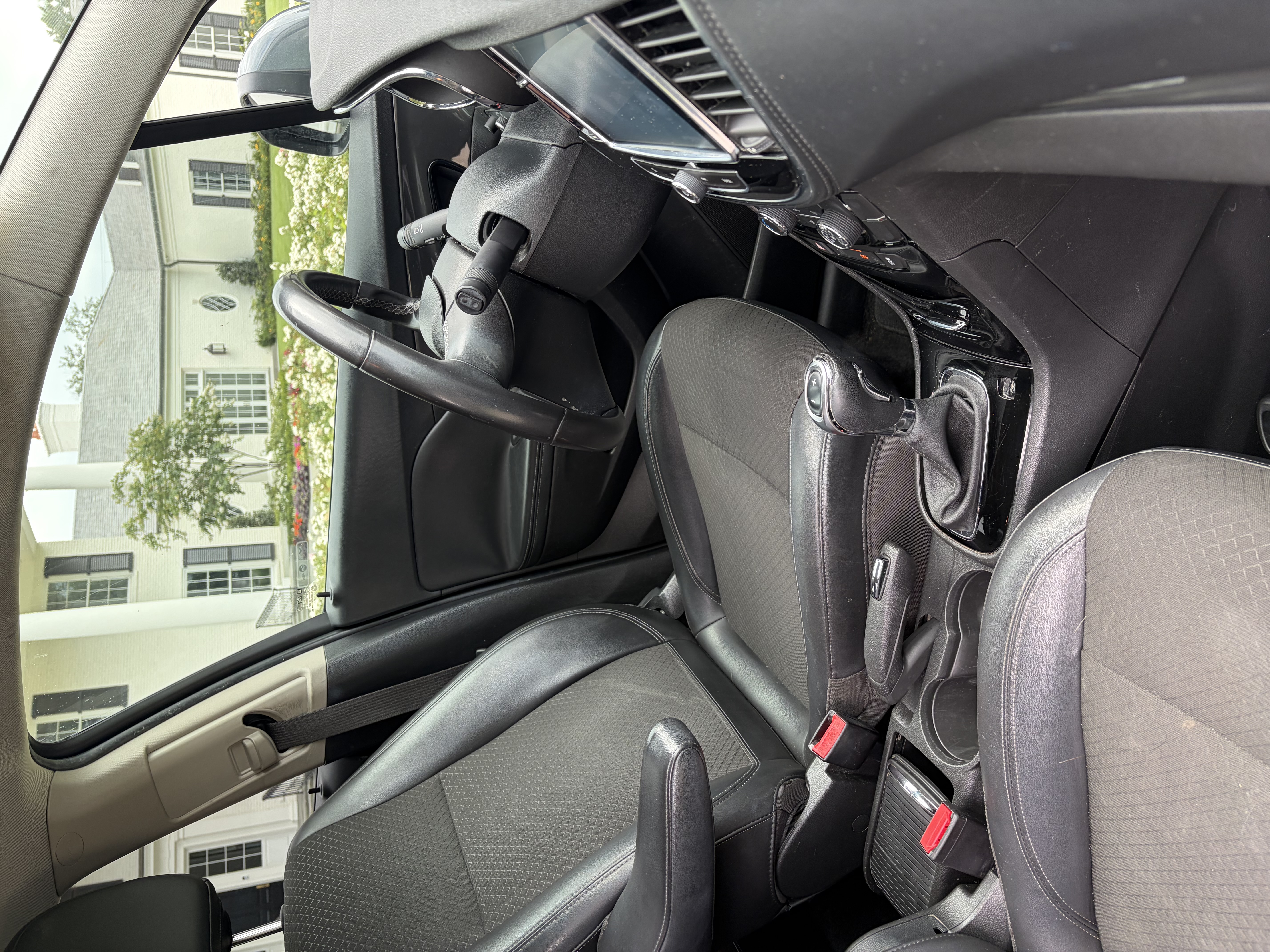 Used 2018 Buick Encore Preferred FWD image 14