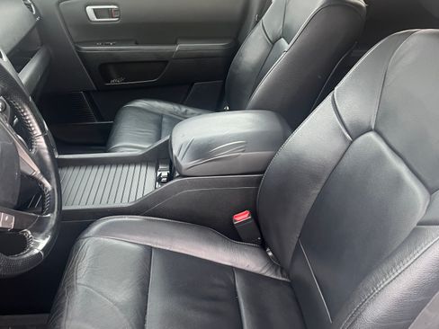 Used 2014 Honda Pilot Touring image 6