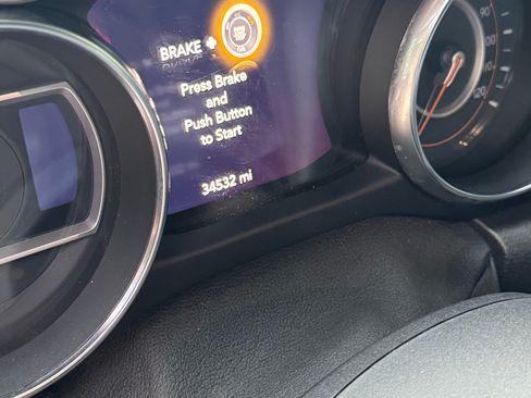 Used 2019 Jeep Wrangler Unlimited Sahara w/ Dual Top Group image 5