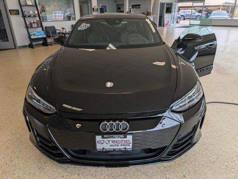Used 2022 Audi e-tron GT Premium Plus AWD/4WD image 15