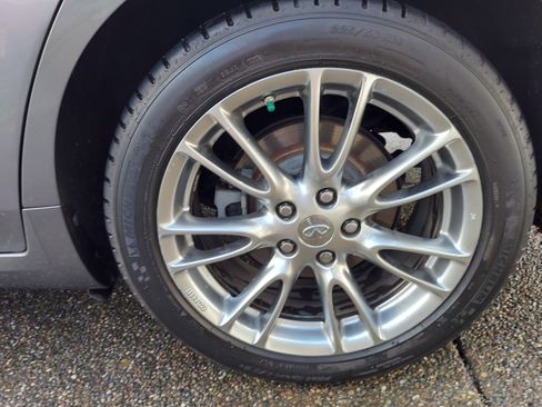 Used 2012 INFINITI G37 x Sedan w/ Premium Pkg image 13