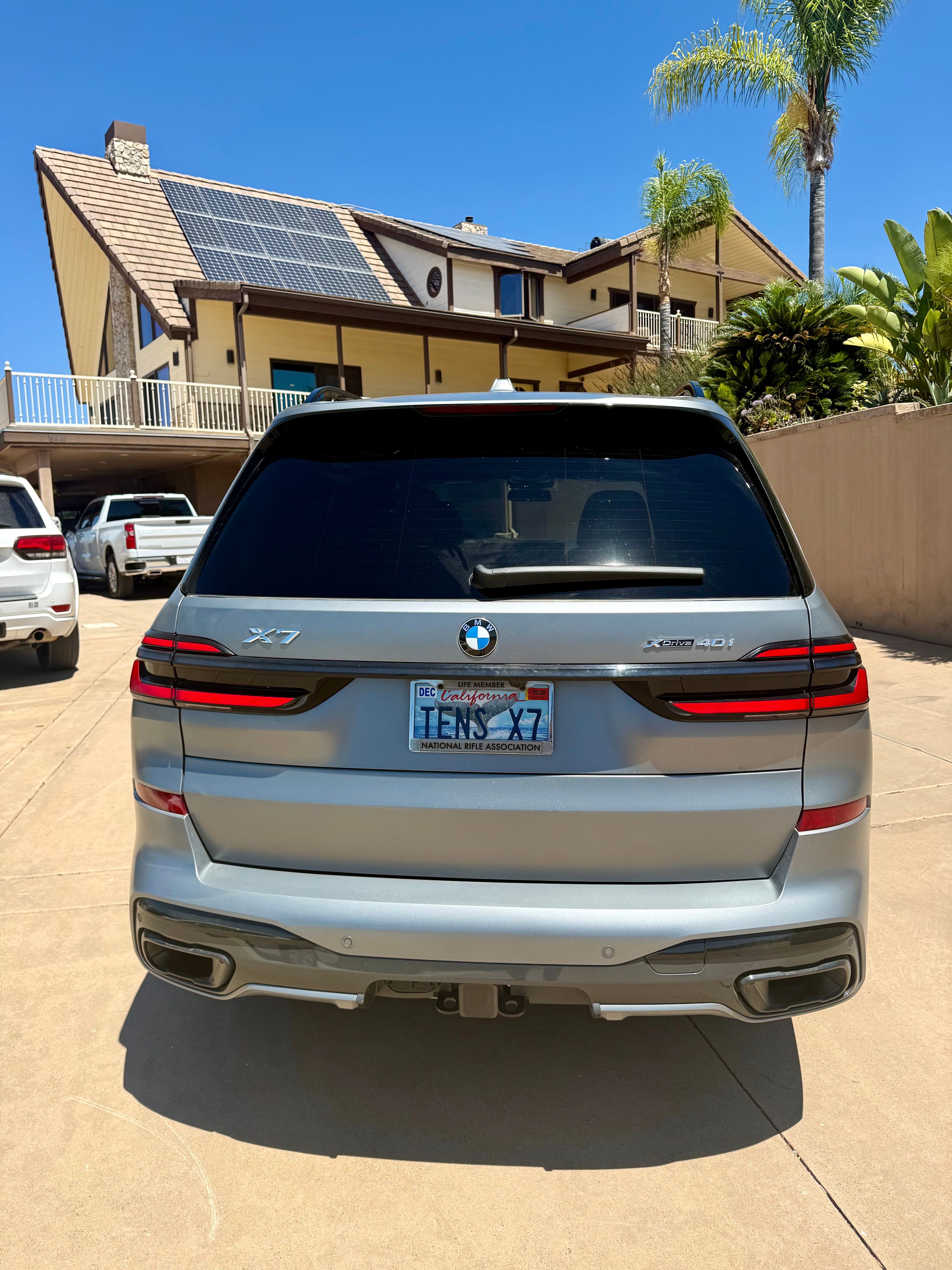 Used 2025 BMW X7 xDrive40i w/ Executive Package AWD/4WD image 6