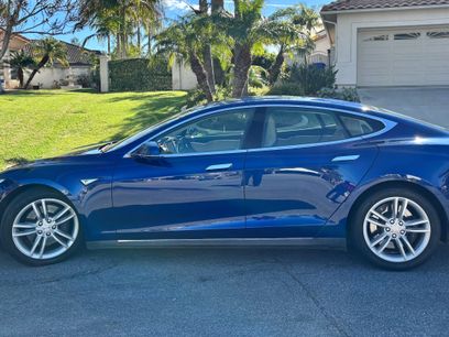 Used 2015 Tesla Model S 70D
