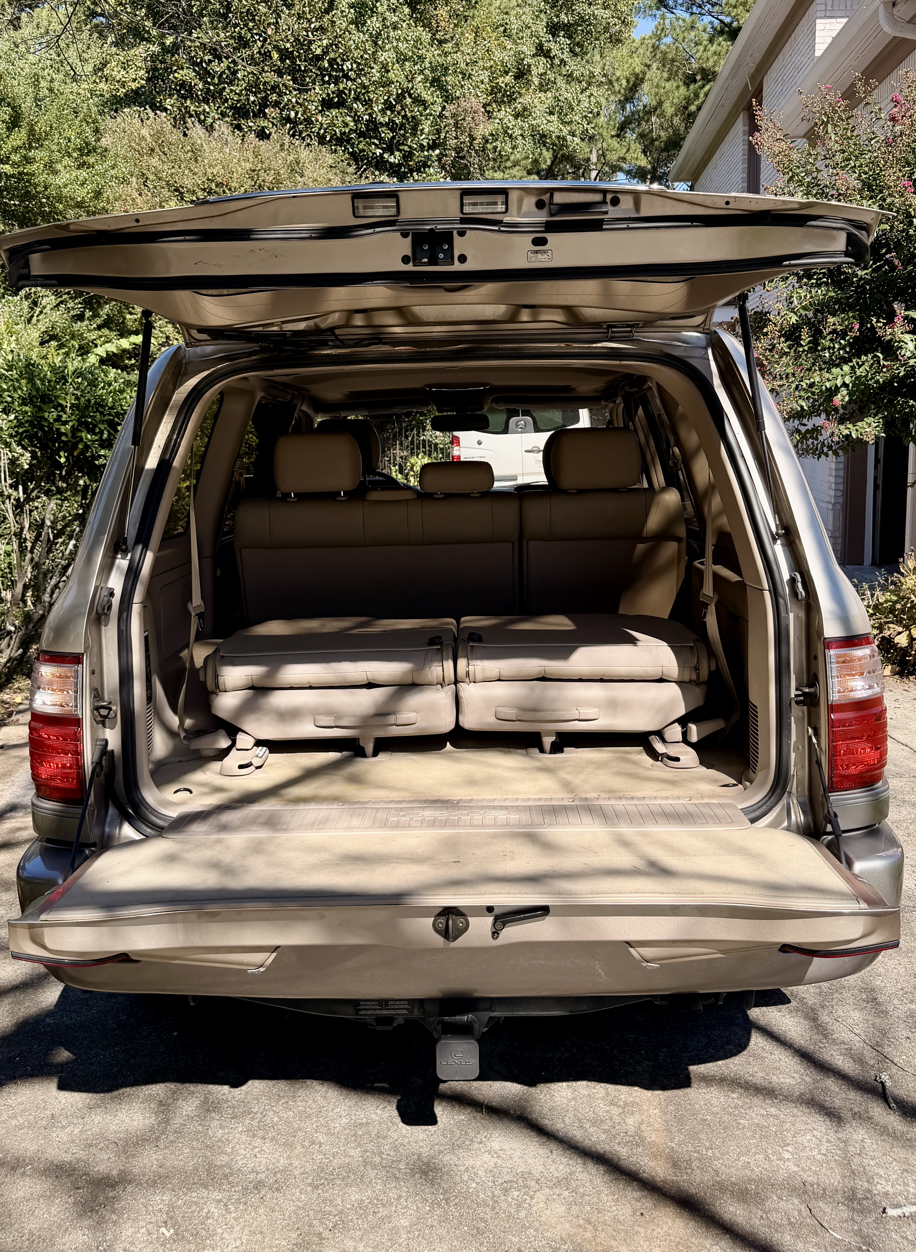 Used 2000 Lexus LX 470 4WD image 17
