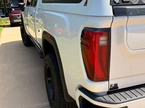 Used 2024 GMC Sierra 2500 Denali Ultimate w/ Max Trailering Package image 5