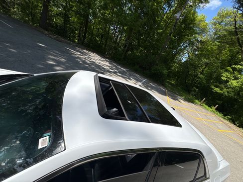 Used 2014 Chrysler 300 S RWD image 8