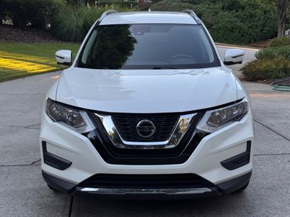 Used 2019 Nissan Rogue SV w/ Premium Package
