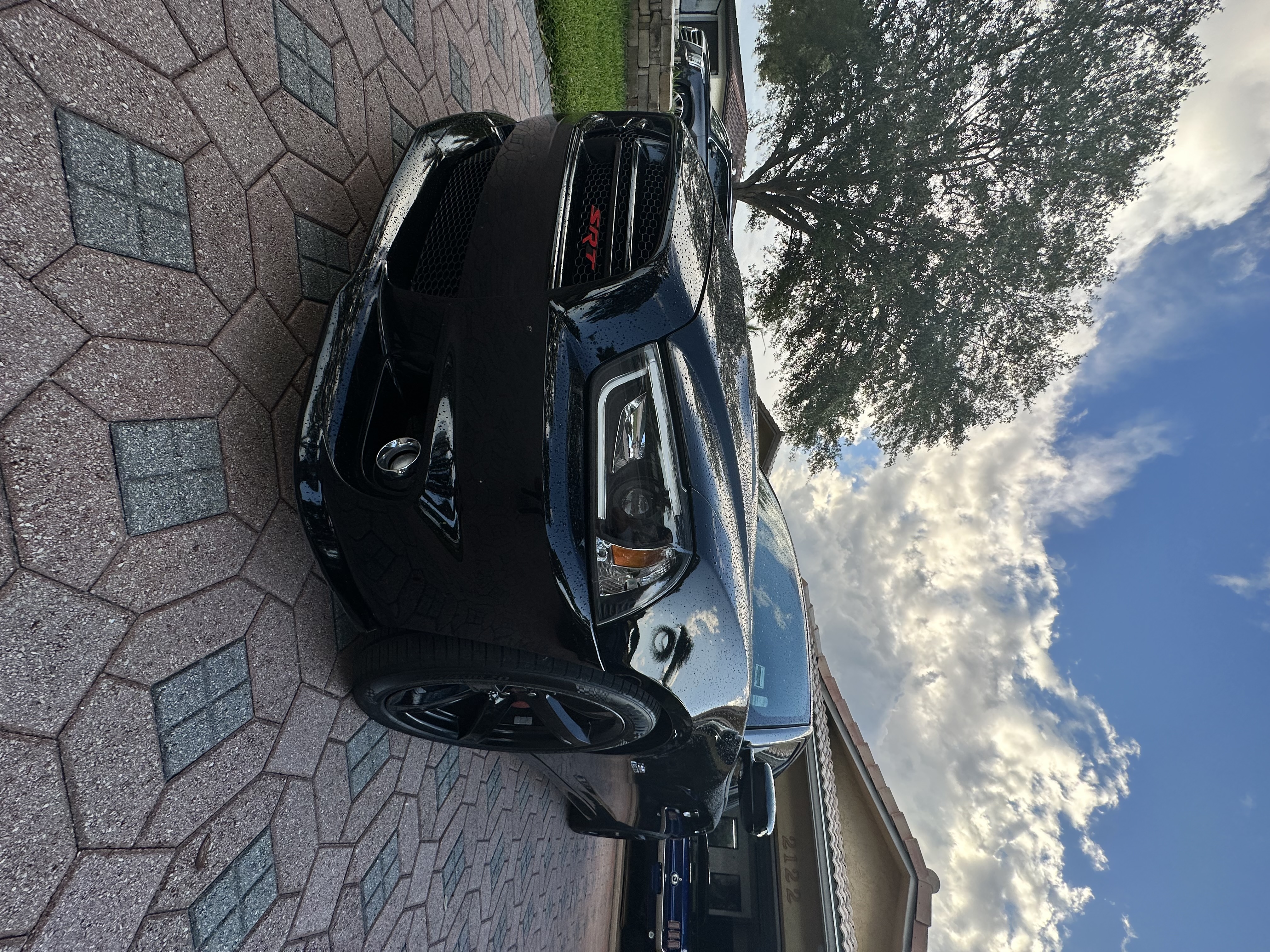 Used 2012 Dodge Charger SRT8 w/ Adaptive Cruise Control Group RWD image 4
