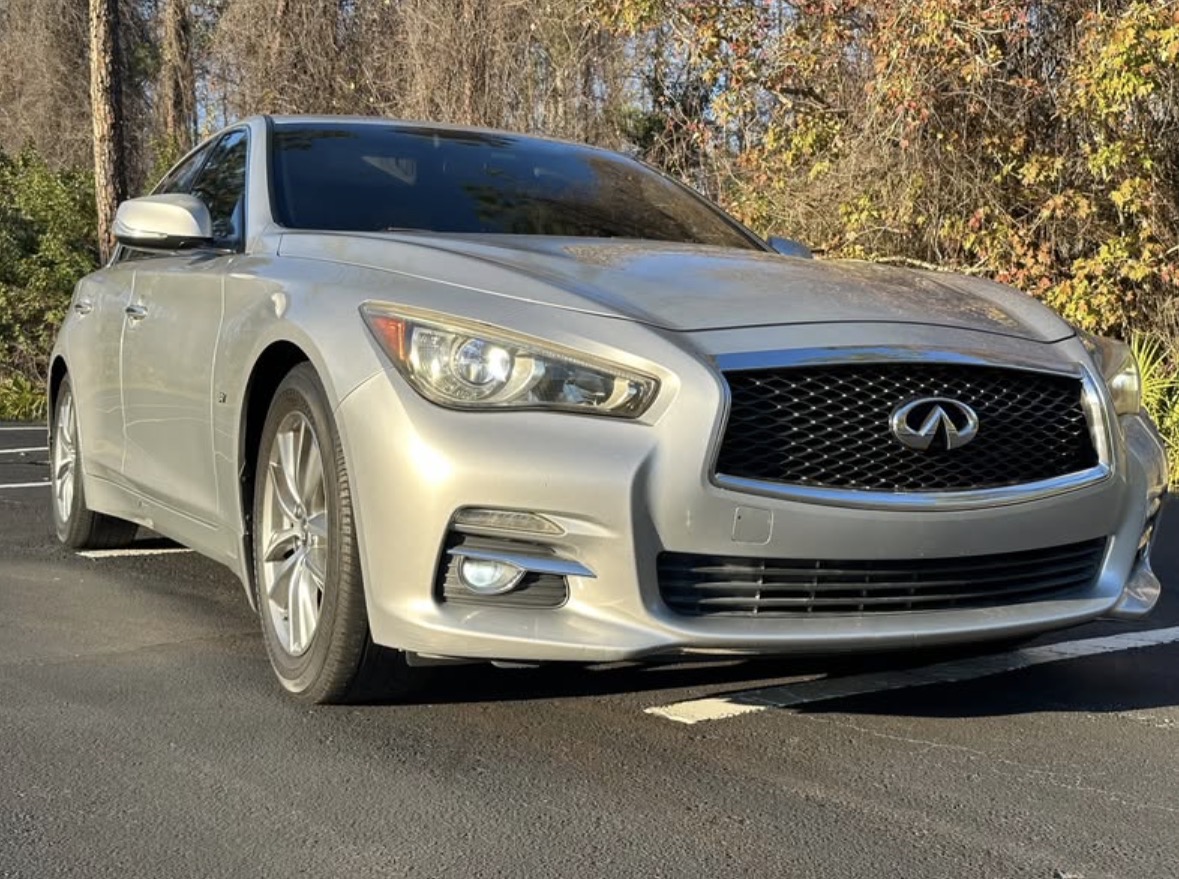 Used 2014 INFINITI Q50 Premium w/ Spare Tire Package RWD image 2