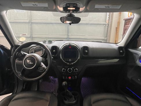 Used 2018 MINI Cooper Countryman ALL4 AWD/4WD image 2
