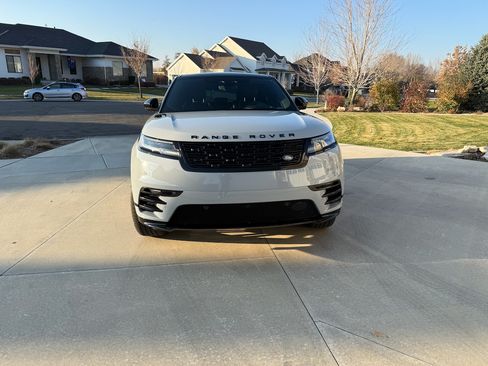 Used 2024 Land Rover Range Rover Velar Dynamic SE image 24