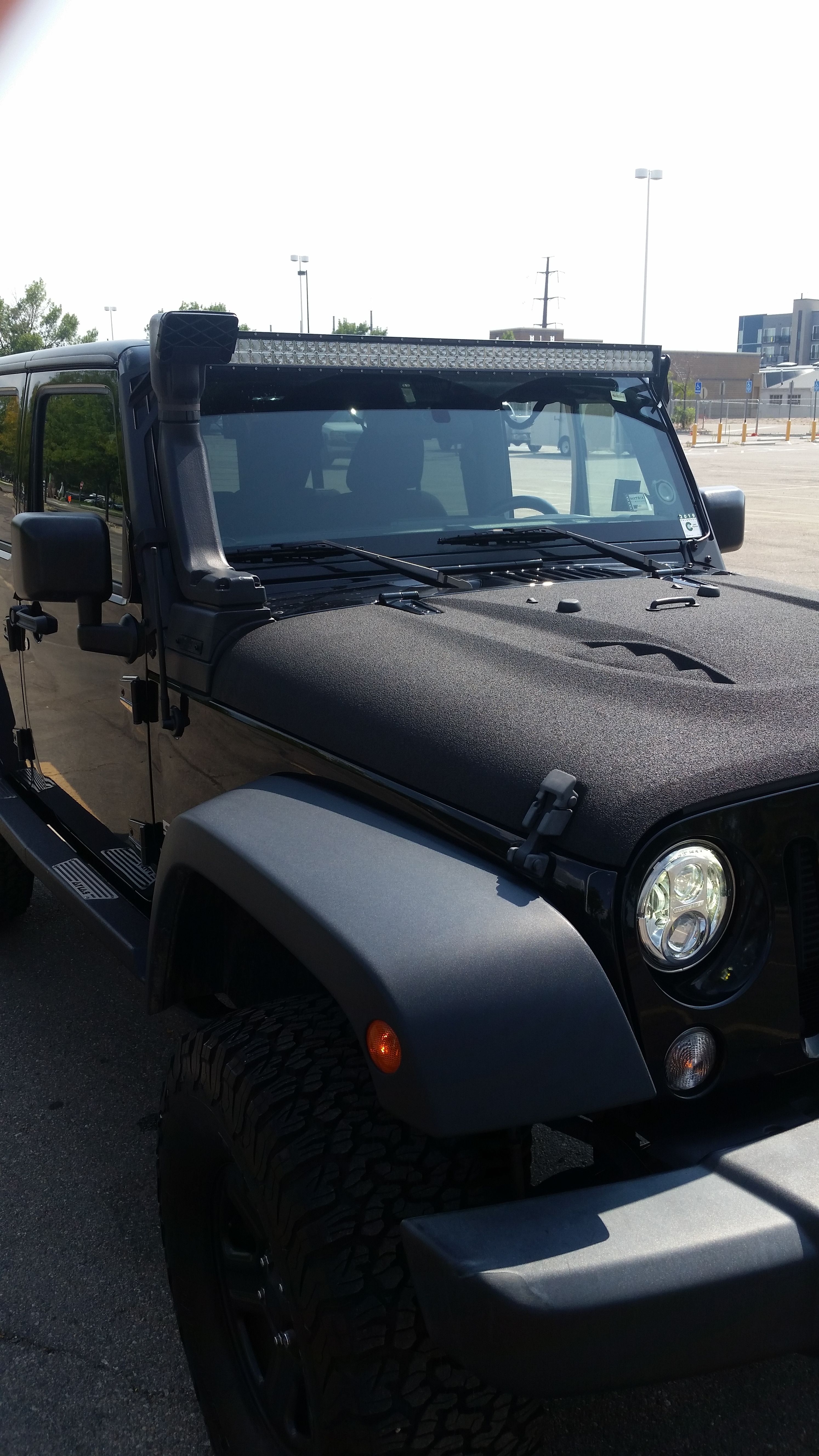 Used 2016 Jeep Wrangler Unlimited Sport w/ Connectivity Group AWD/4WD image 11