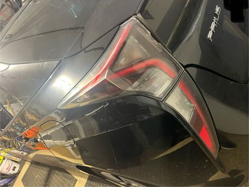 Used 2016 Toyota Prius Two image 4