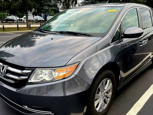 Used 2014 Honda Odyssey EX image 1