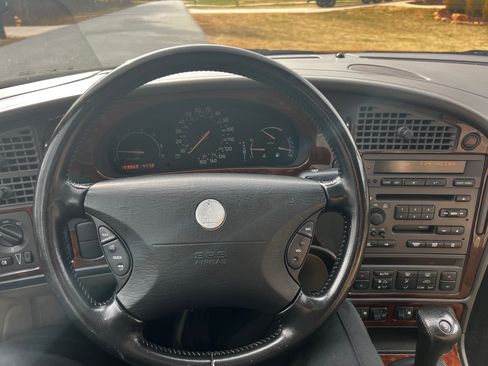 Used 2001 Saab 9-5 2.3T image 11