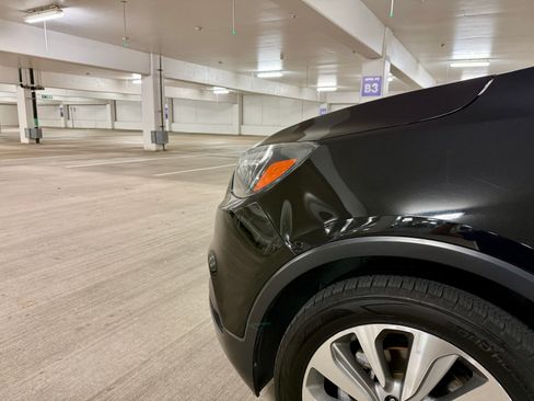 Used 2018 Buick Encore Preferred image 16