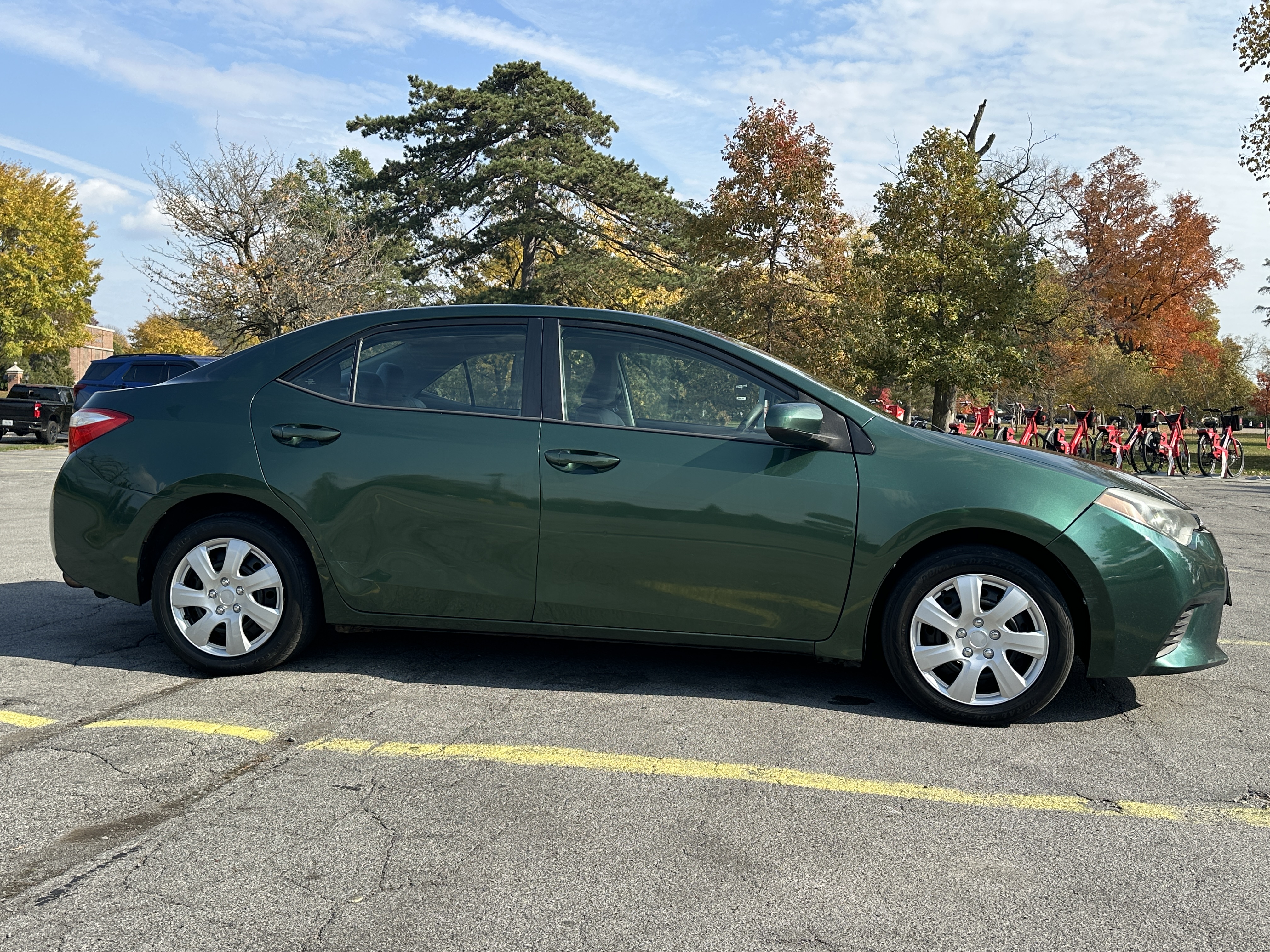 Used 2014 Toyota Corolla LE FWD image 8