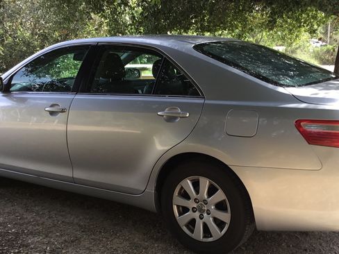 Used 2009 Toyota Camry XLE image 8