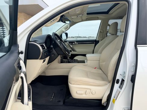 Used 2021 Lexus GX 460 Premium image 18