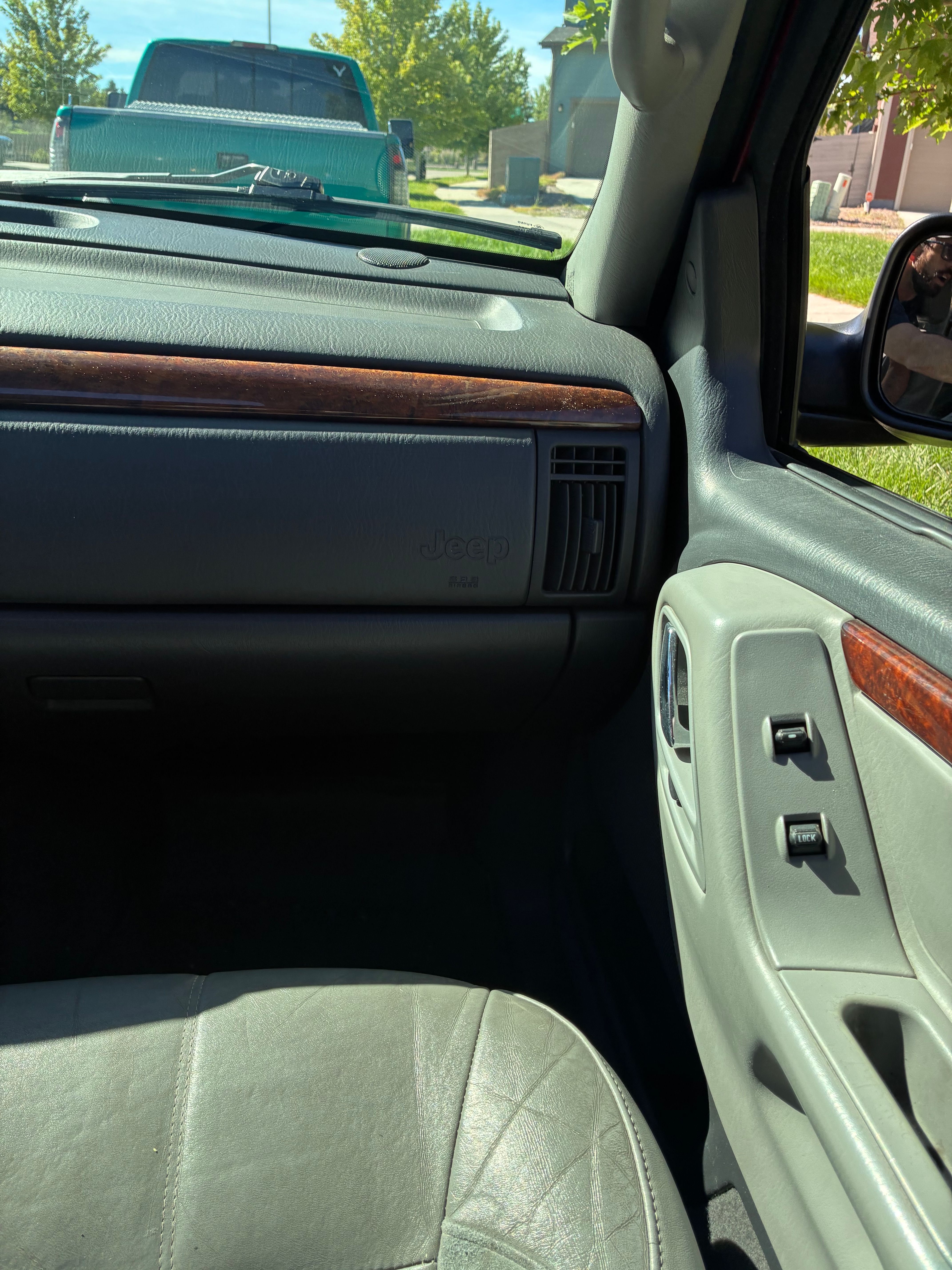 Used 2003 Jeep Grand Cherokee Overland AWD/4WD image 13
