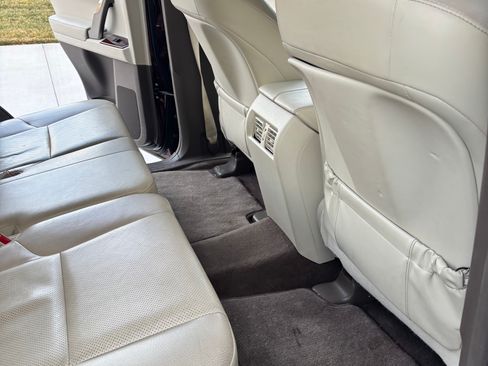 Used 2010 Lexus GX 460 image 18