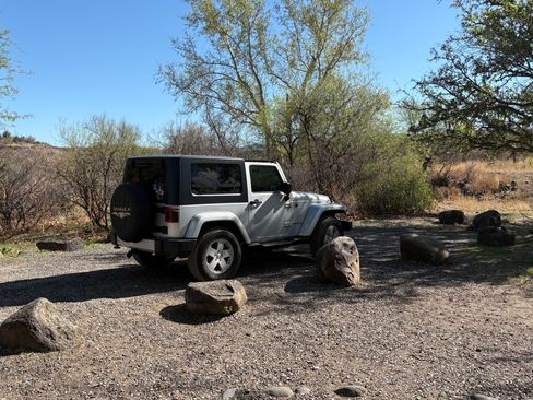 Used 2010 Jeep Wrangler Sahara w/ Dual Top Group AWD/4WD image 2