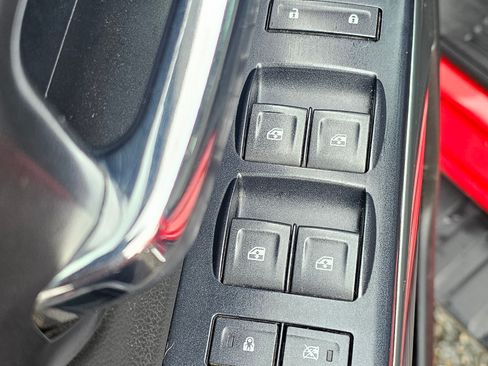 Used 2018 Chevrolet Silverado 2500 LT image 18