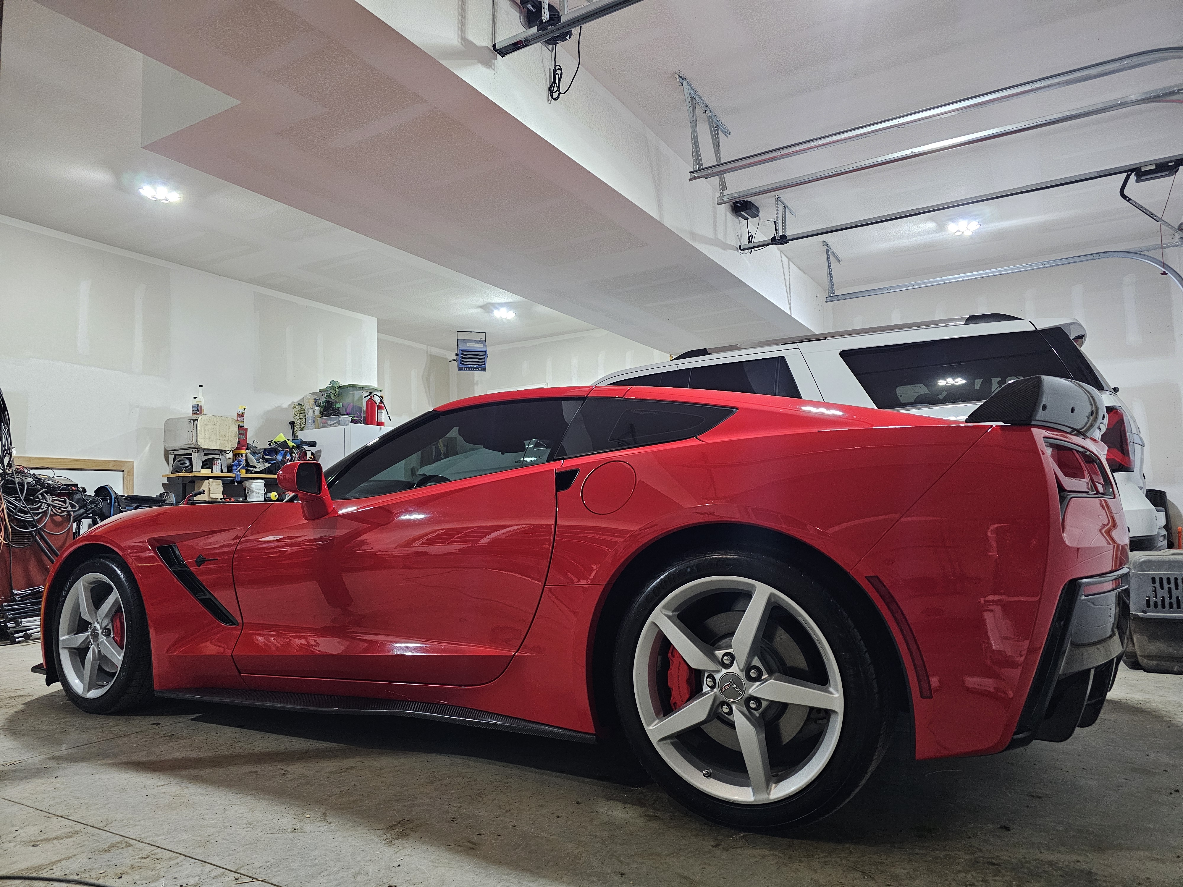 Used 2014 Chevrolet Corvette Stingray Coupe w/ Battery Protection Package RWD image 4