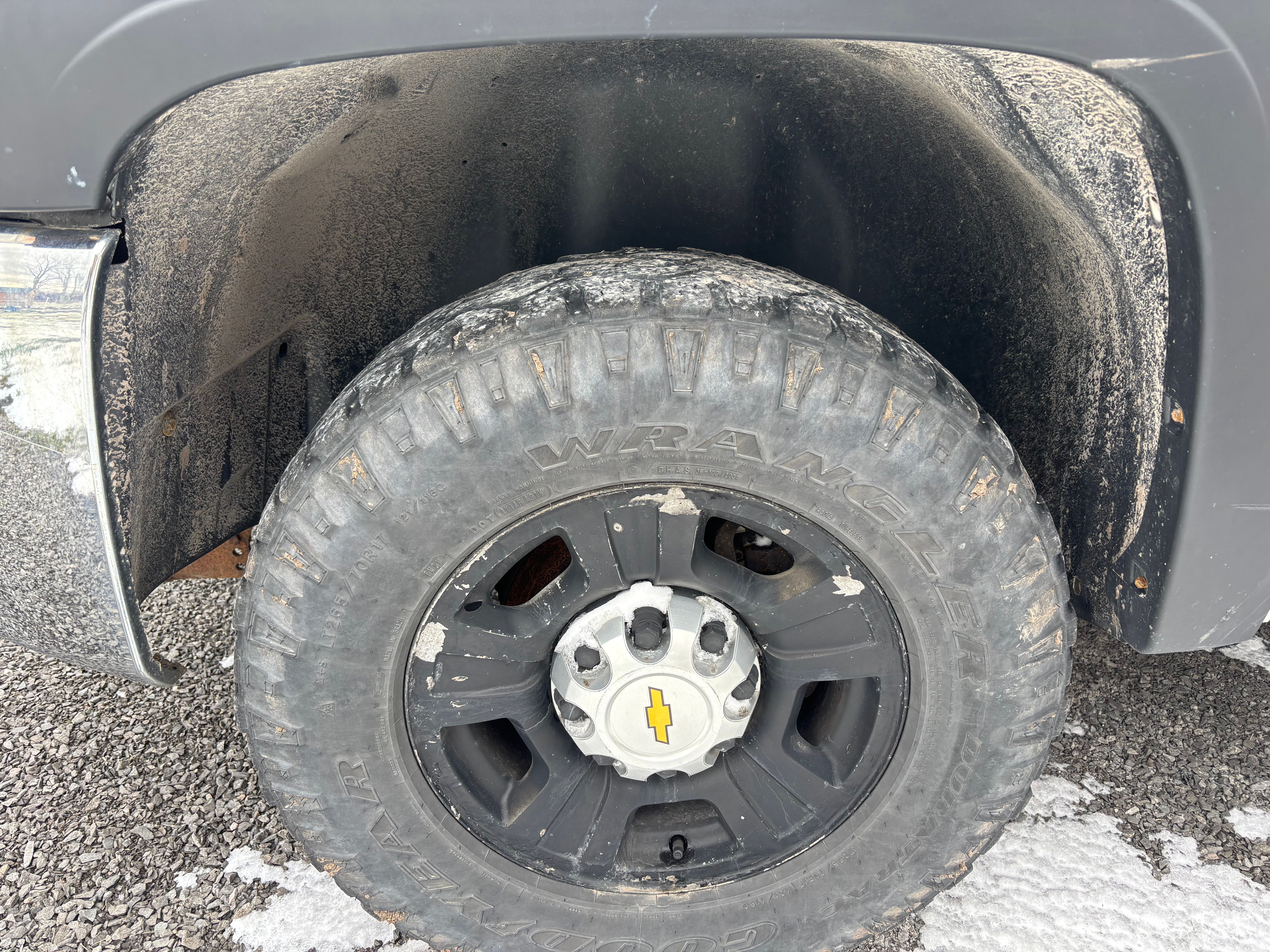 Used 2009 Chevrolet Silverado 2500 LTZ w/ Safety Package AWD/4WD image 4