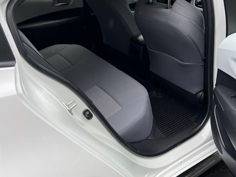 Used 2020 Toyota Corolla SE FWD image 11
