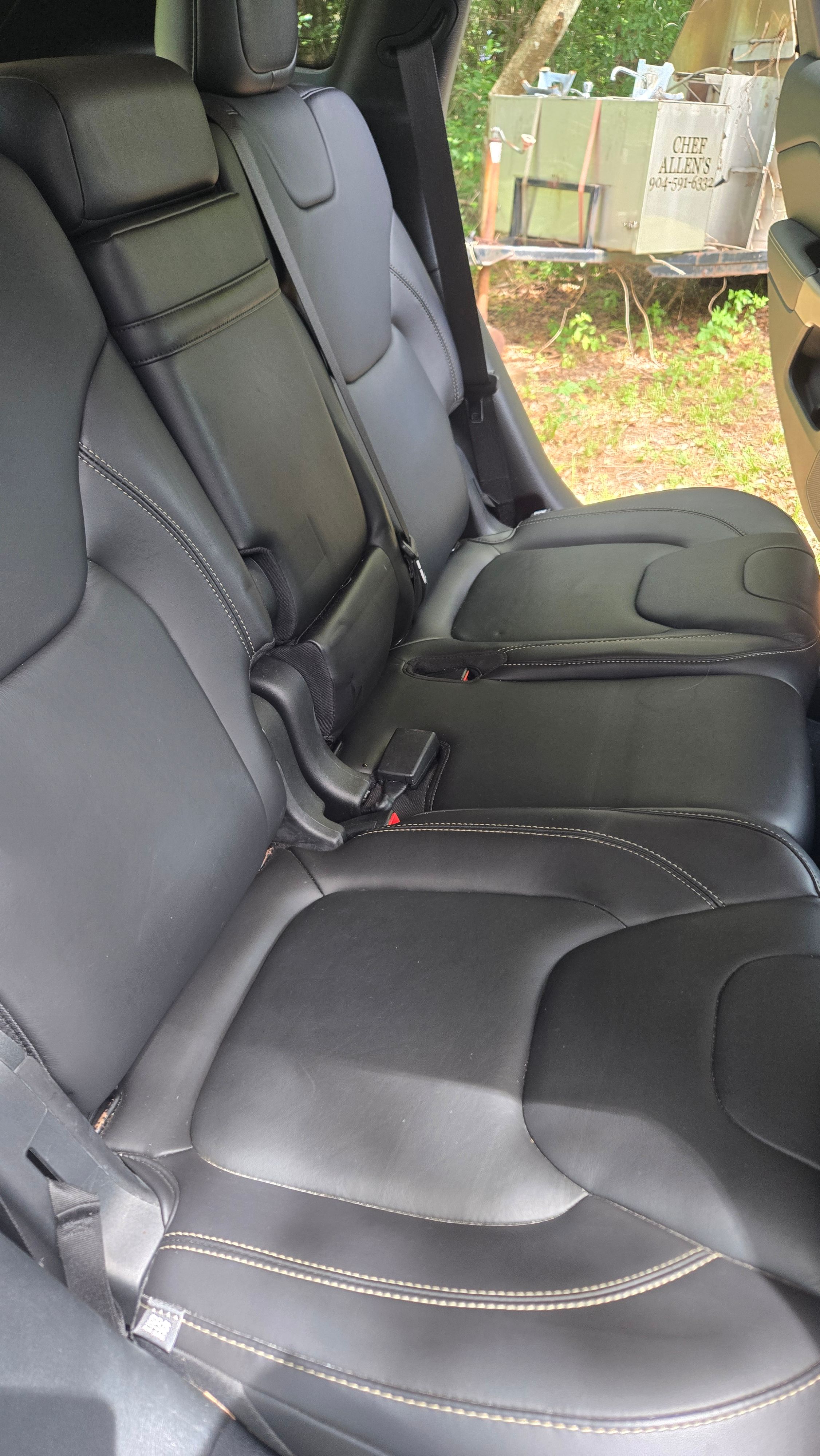 Used 2017 Jeep Cherokee Limited AWD/4WD image 10
