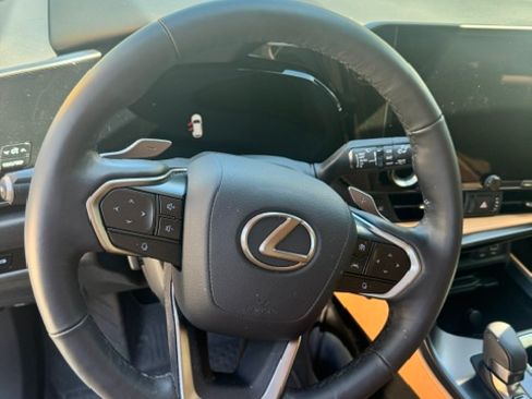 Used 2025 Lexus NX 350 AWD w/ Luxury Package image 26