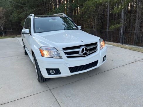 Used 2010 Mercedes-Benz GLK 350 4MATIC image 8