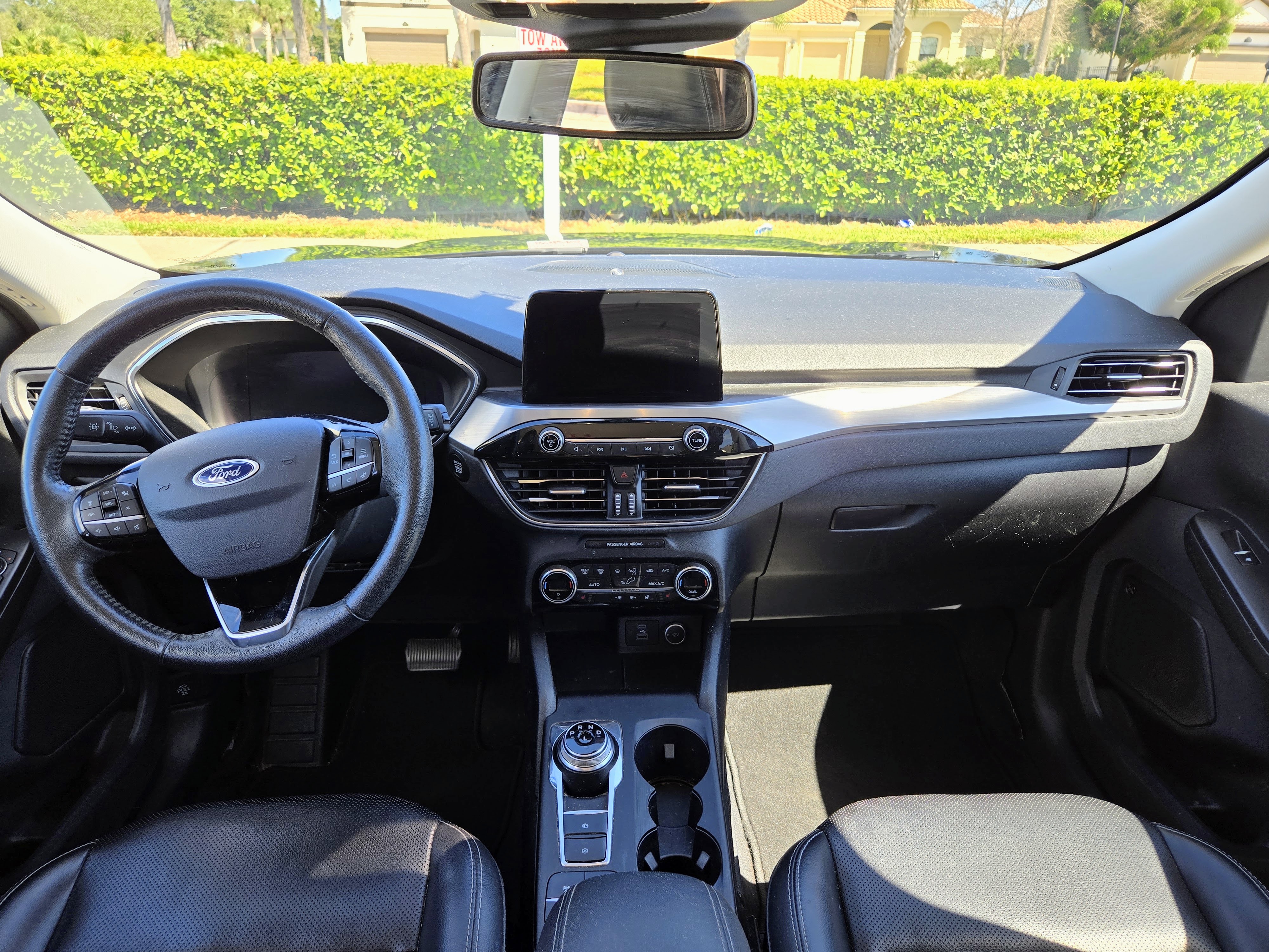 Used 2021 Ford Escape Titanium AWD/4WD image 14