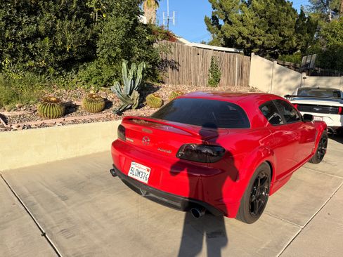 Used 2004 MAZDA RX-8 w/ MT Grand Touring Pkg RWD image 6