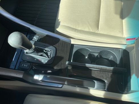 Used 2012 Acura TSX Sedan image 18