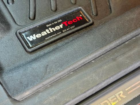 Used 2019 Nissan Pathfinder Platinum image 29