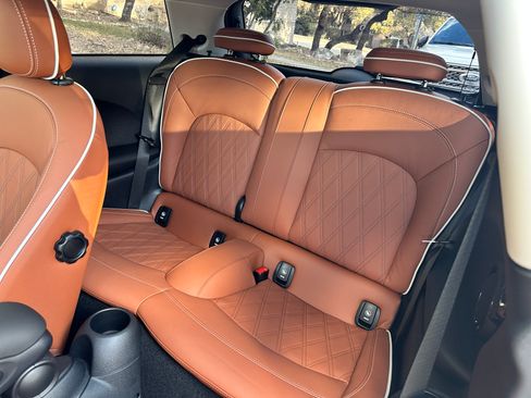 Used 2024 MINI Cooper S w/ Signature Upholstery Package image 23