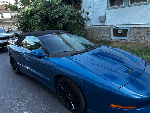 Used 1996 Pontiac Firebird Formula image 6