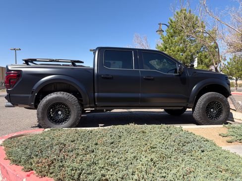 Used 2025 Ford F150 Raptor w/ Equipment Group 803A Raptor R image 2