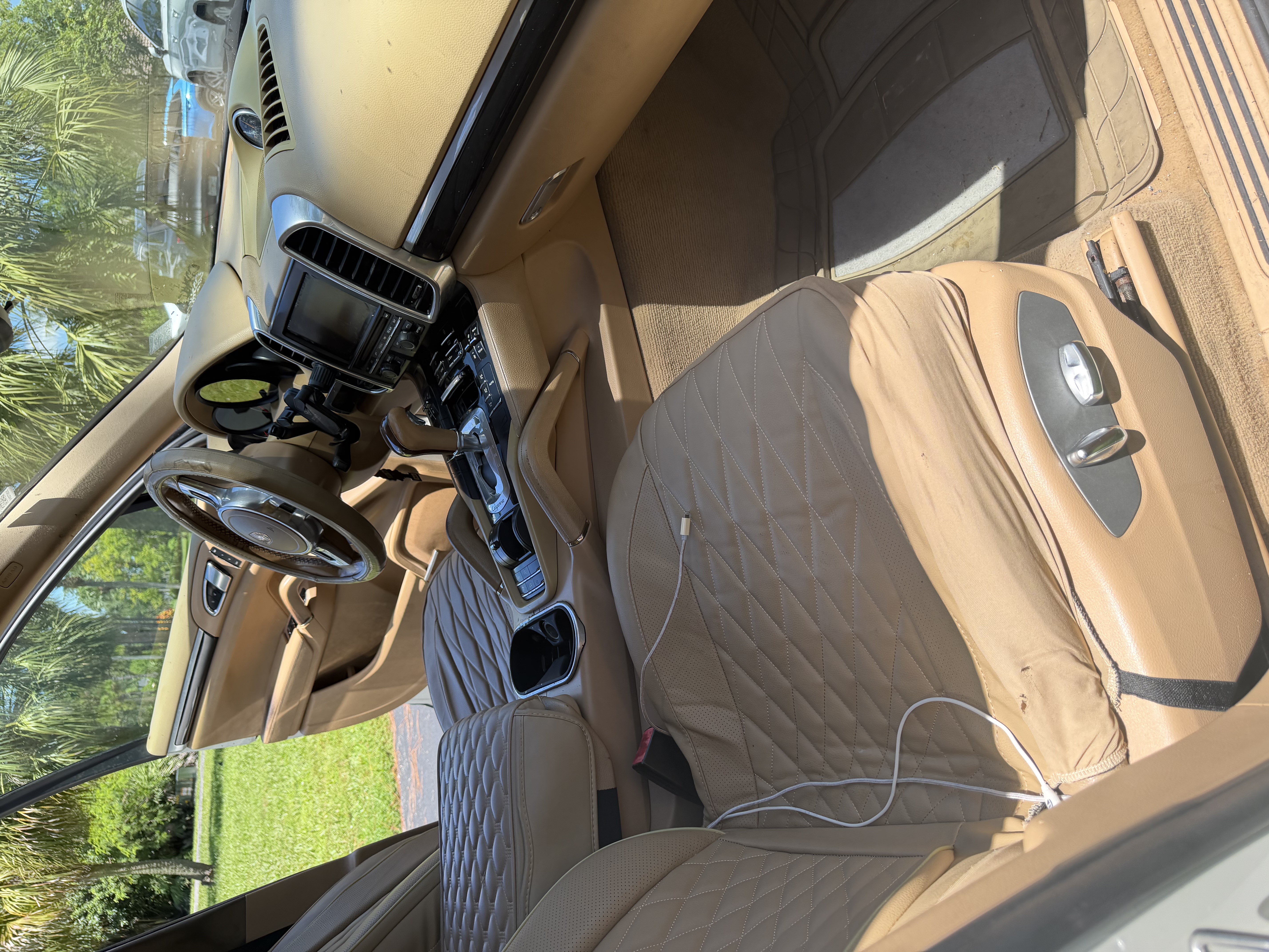 Used 2012 Porsche Cayenne AWD/4WD image 9