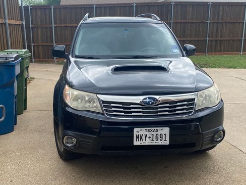 Used 2009 Subaru Forester 2.5XT image 2