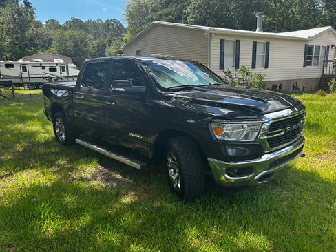 Used 2020 RAM 1500 Big Horn AWD/4WD image 4