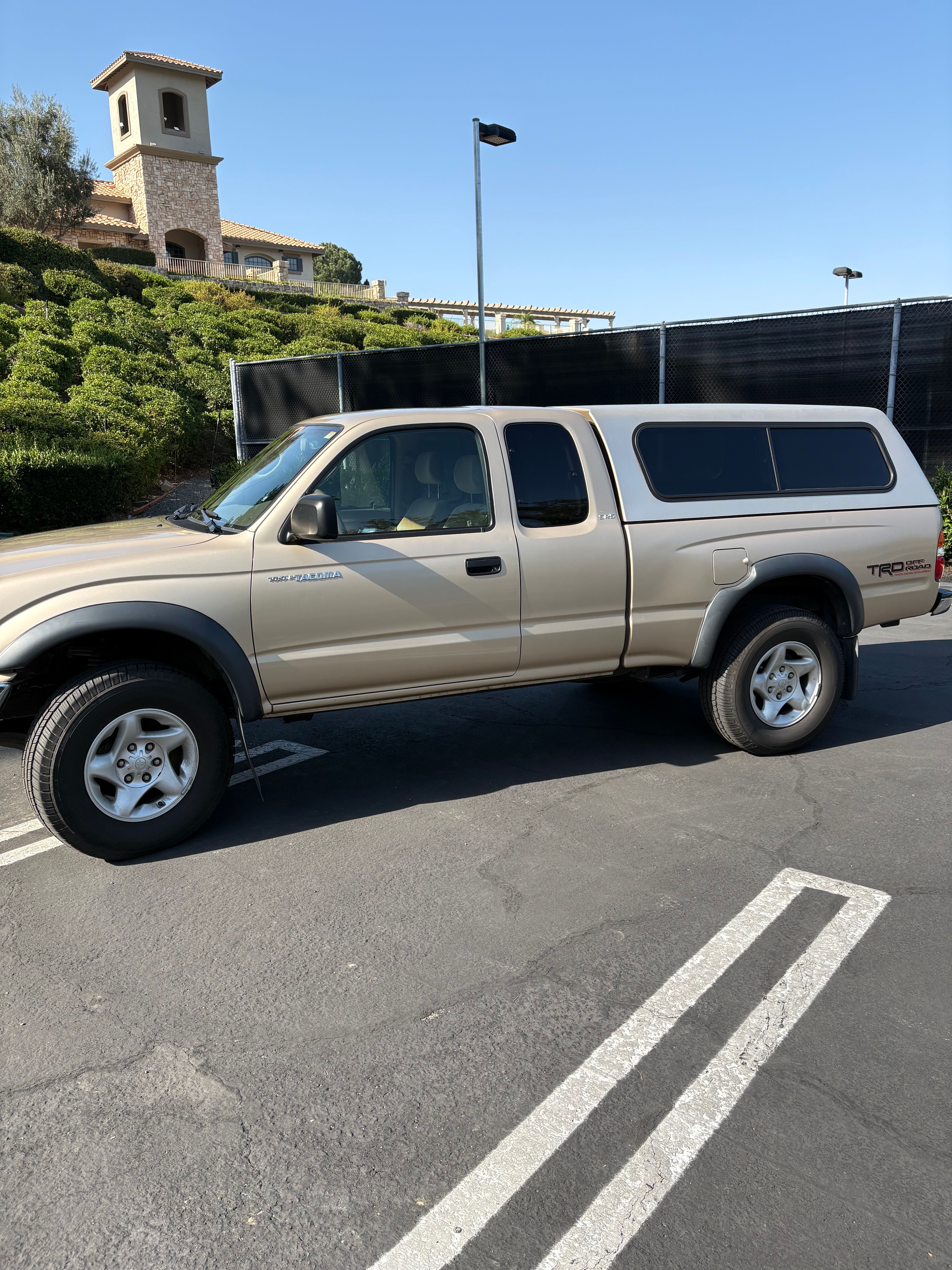 Used 2004 Toyota Tacoma PreRunner w/ Convenience Pkg RWD image 1